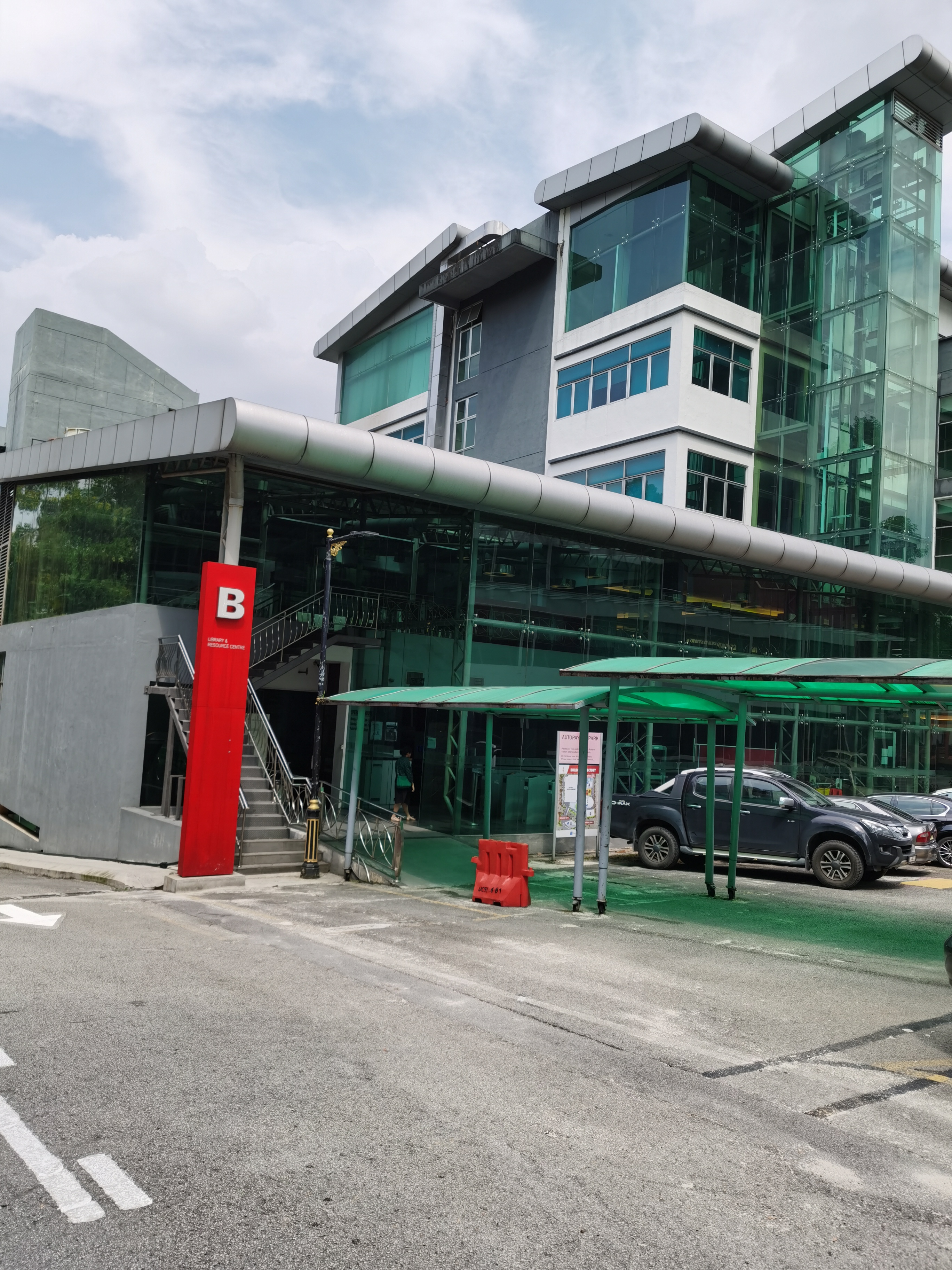 思特雅大學(圖3)